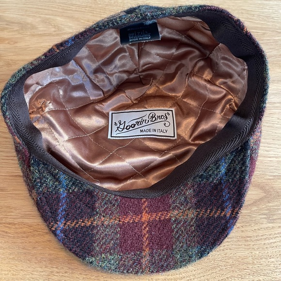 Goorin Bros. Alfonso D’Este Plaid Newsboy Flat Cap. - Picture 2 of 5
